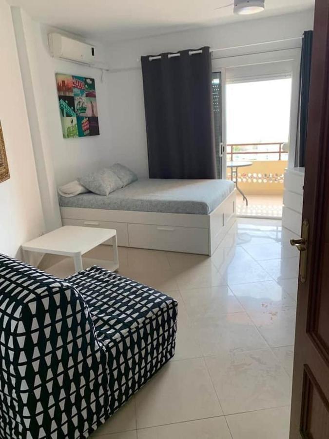 Apartment In Torremolinos Close To Beach المظهر الخارجي الصورة